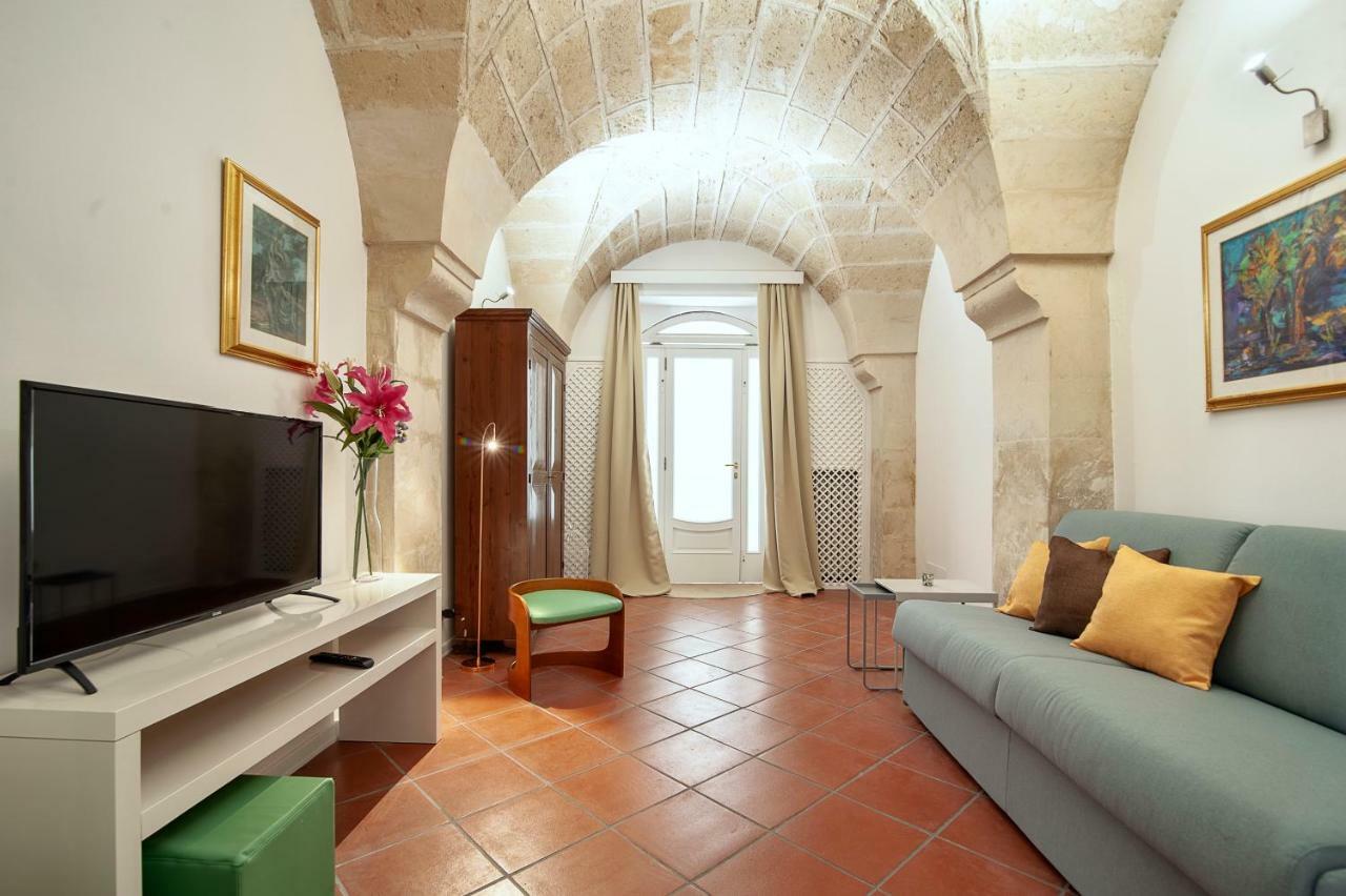 GoodStay Corte del Vescovo Lecce Esterno foto